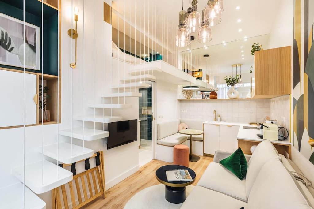 Bel Appartement D'Architecte Au Coeur De París Exterior foto
