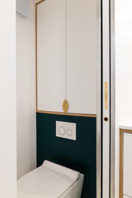 Bel Appartement D'Architecte Au Coeur De París Exterior foto